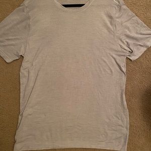 Lululemon metal vent tech